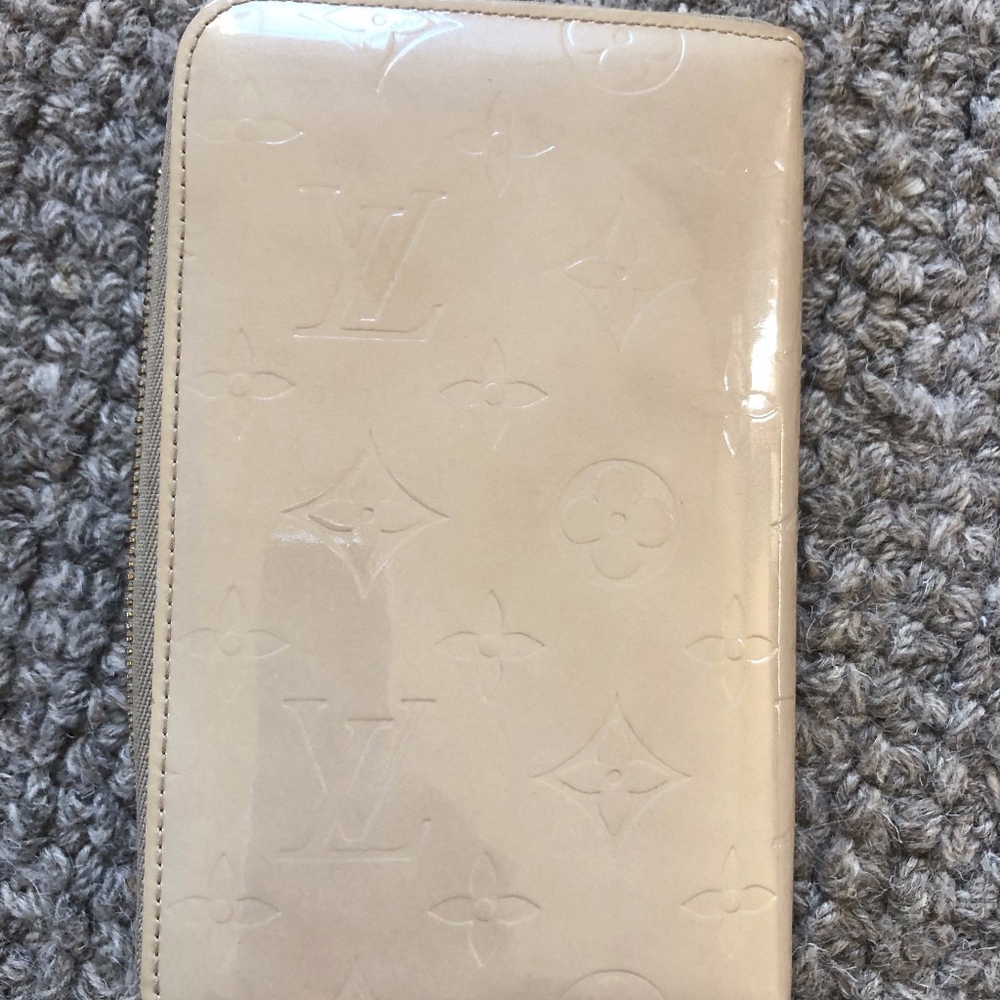 Louis Vuitton Patent Leather Wallet